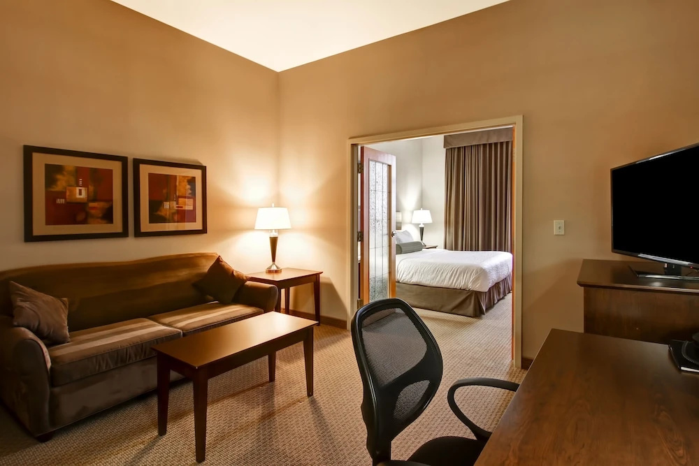 Double Suite (full double bed)