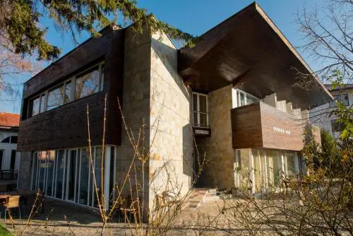 Forest Way Guest House