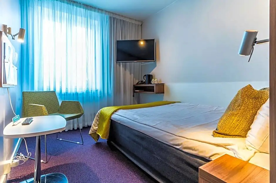 Scandic Stora Hotellet - Chambres