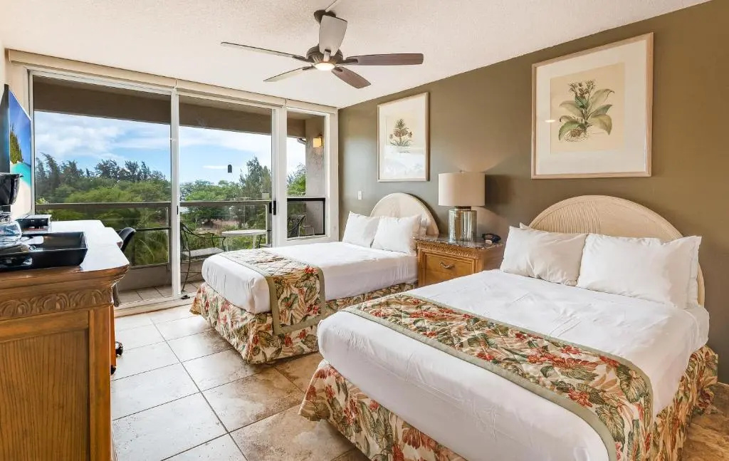 Castle at Maui Banyan - Chambres