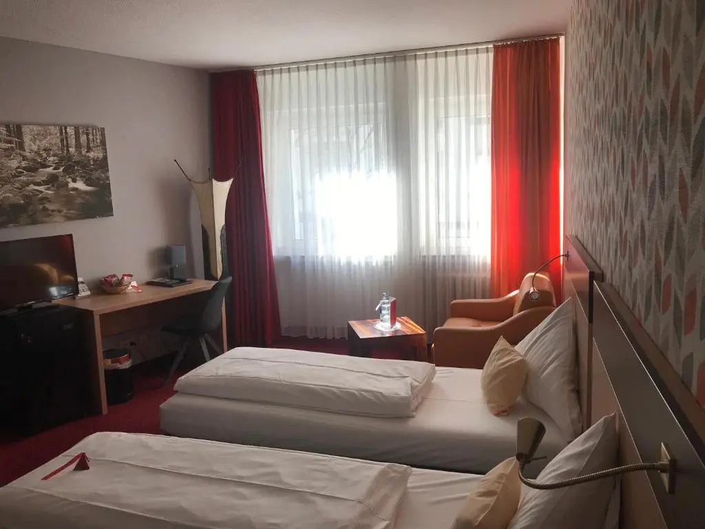 Standard Double room (full double bed)