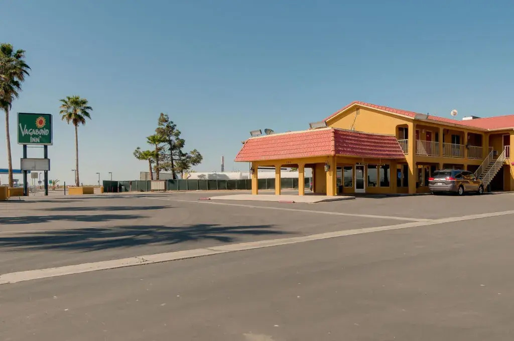 Rodeway Inn Near I-5