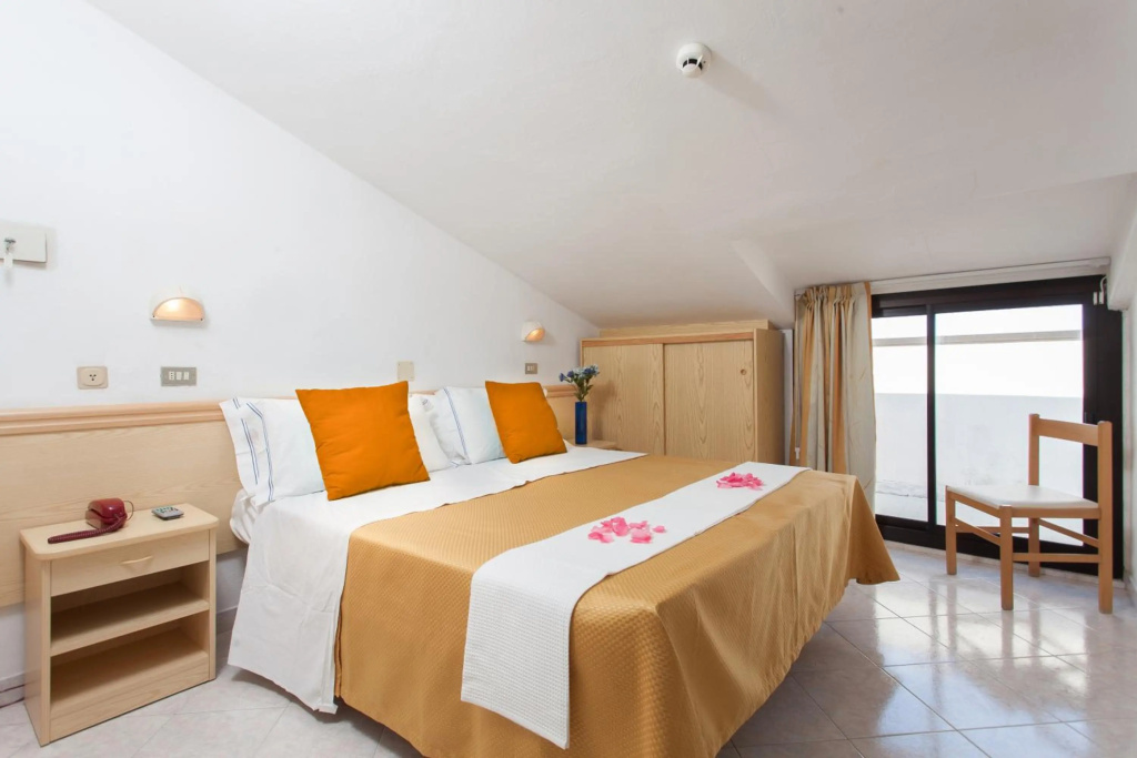 Hotel Cola Frontemare — 3