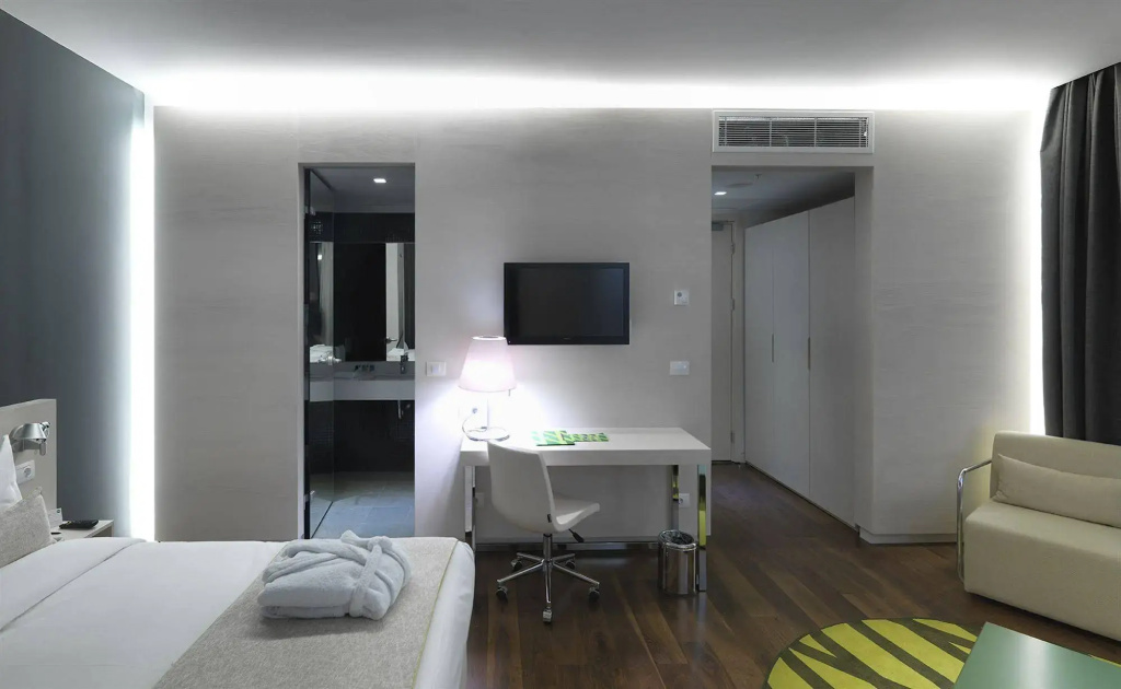 Hotel photo 30