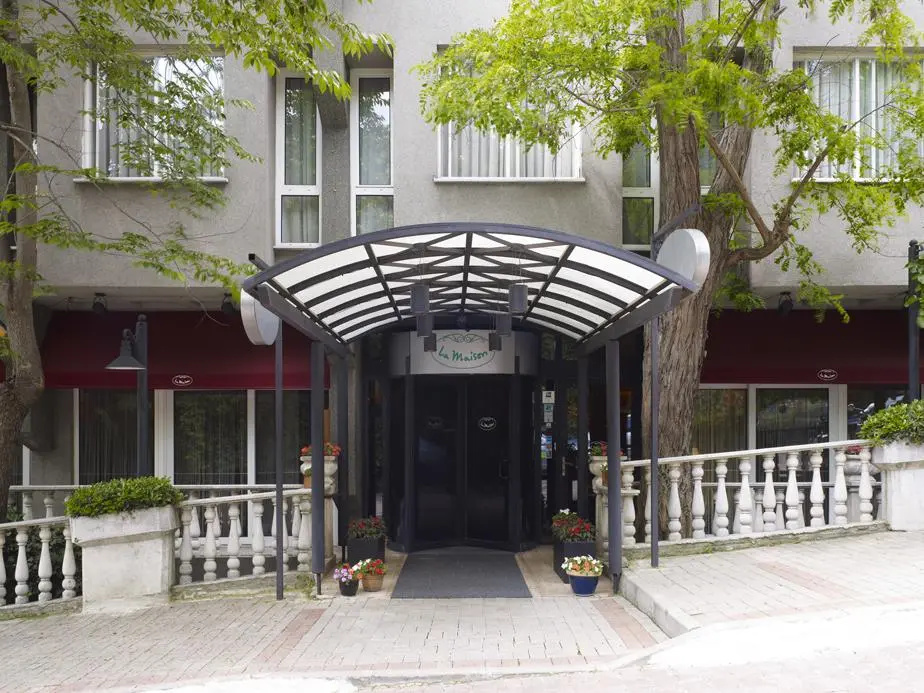 Hotel photo 11