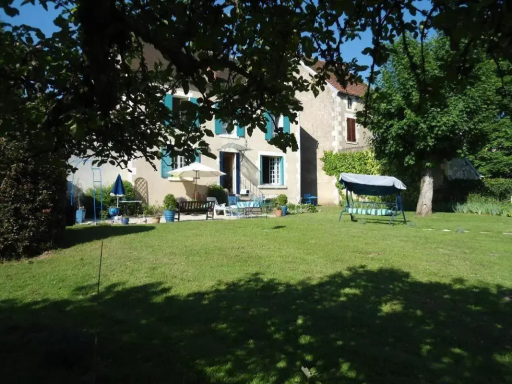 La Maison Bleue