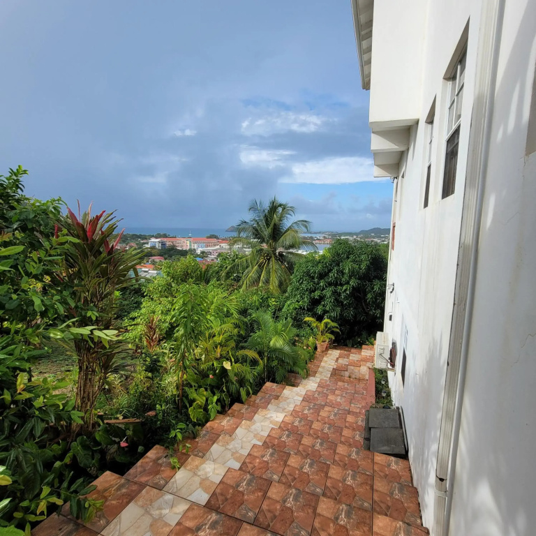 1 Bed Apt overlooking Rodney Bay