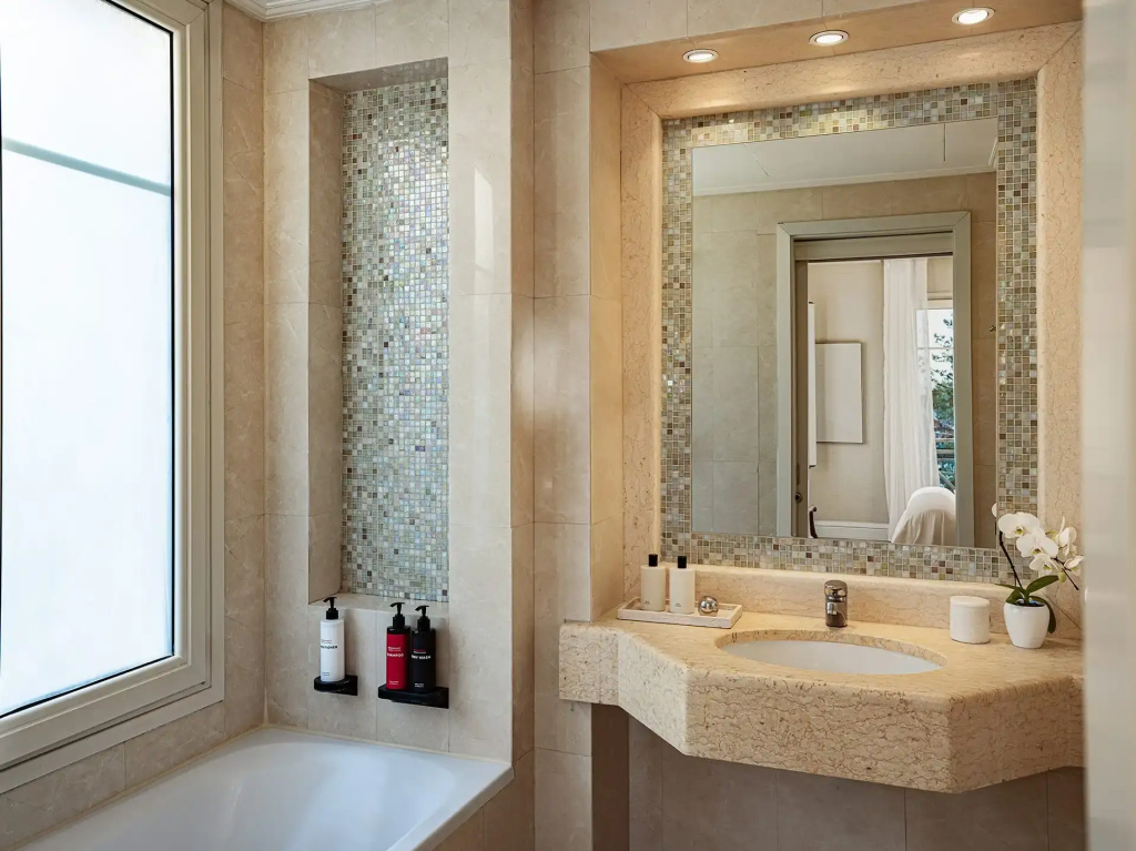 Presidential Suite