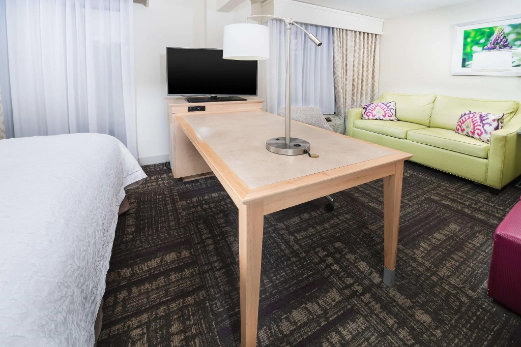 1 Bedroom Double Suite (full double bed)