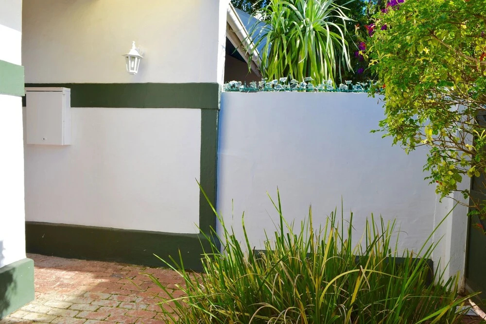 2 Bedroom House in Observatory Cape Town