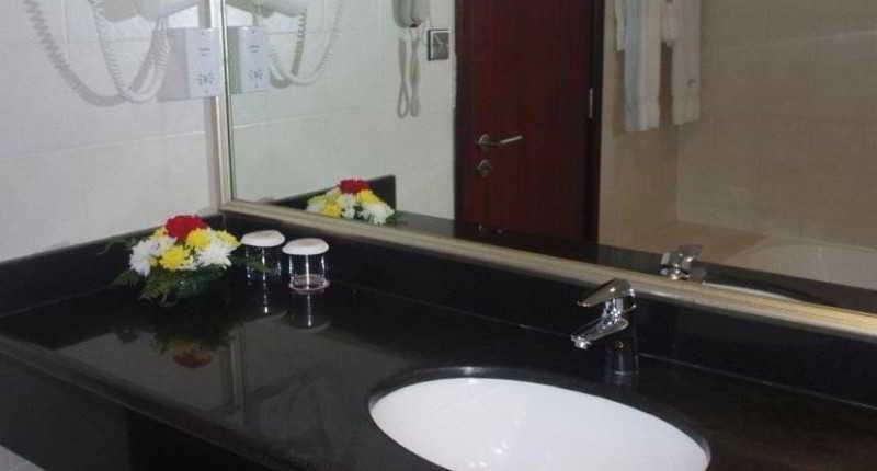 London Suites Hotel