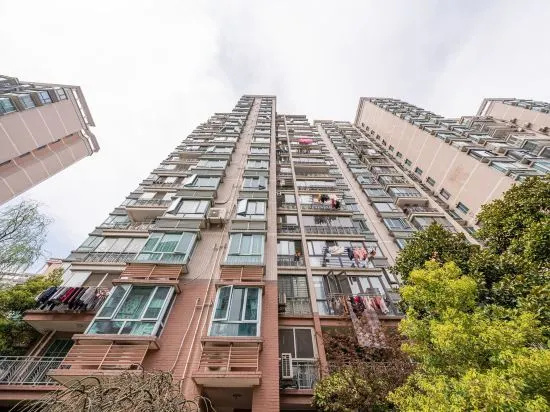 Shanghai Hujia Apartment (Longyang Road) in Shanghai