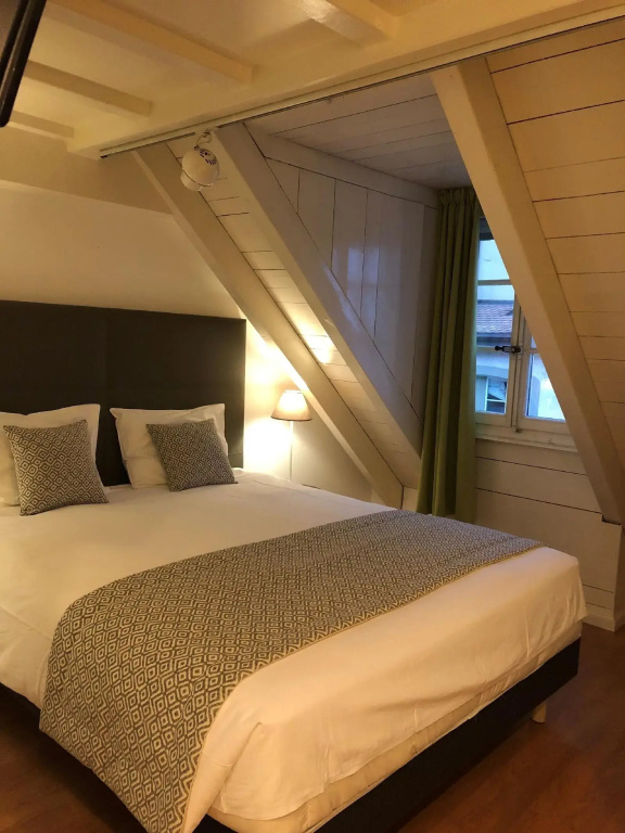 Hotel photo 30