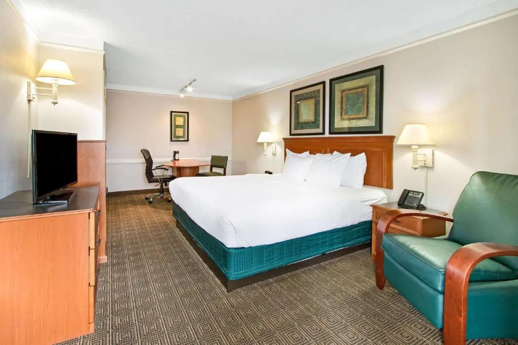 La Quinta Inn by Wyndham Albuquerque Airport - Chambres