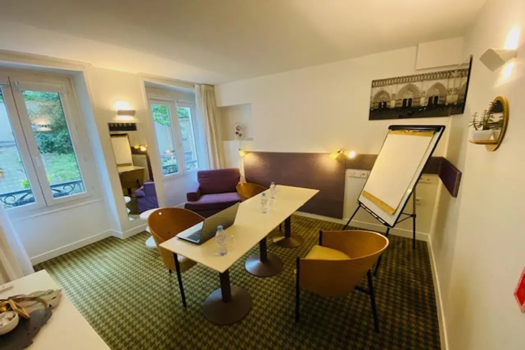 Hotel photo 13