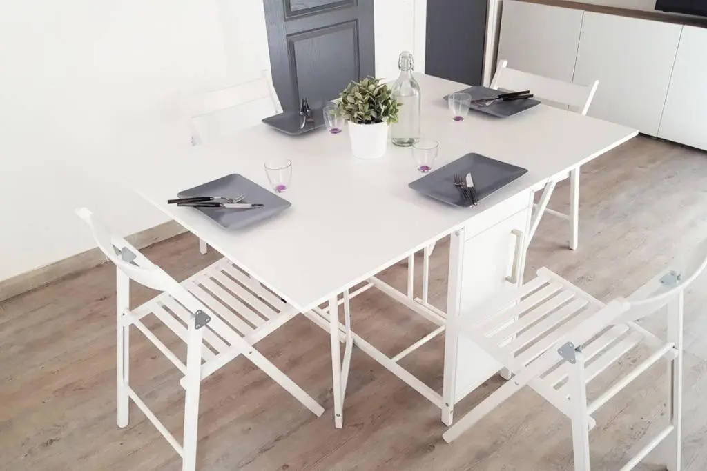 Afficher la photo 7 — GregBnb-com - Filet suspendu ! - PARKING INCLUS - CLIMATISÉ - WIFI -15min Gare