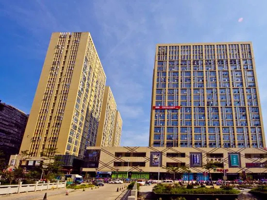 LIKE MUCH Hotel (lianjiang Wanjia City Plaza store) in Fuzhou