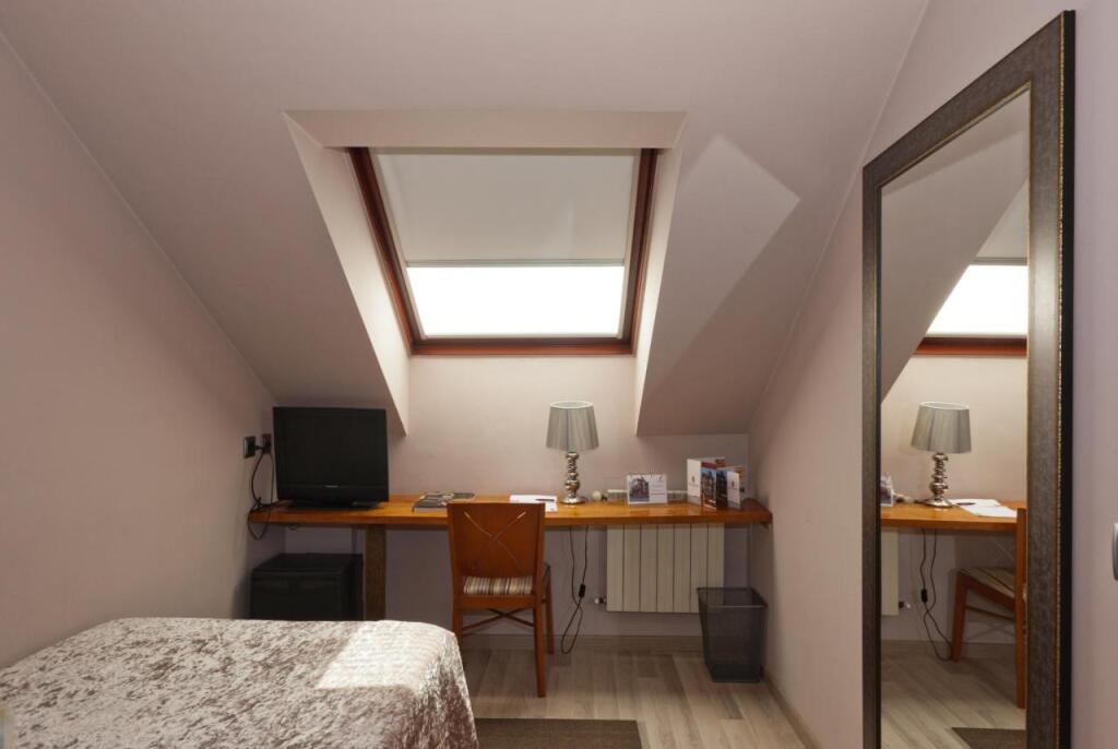 Hotel Vetusta by null