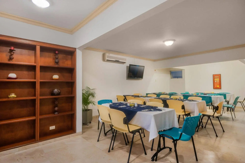 Ayenda 1416 Castellana Real