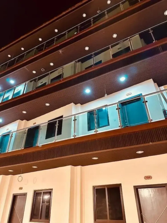Hotel Sea Queen Suite & Golf Cart Rental