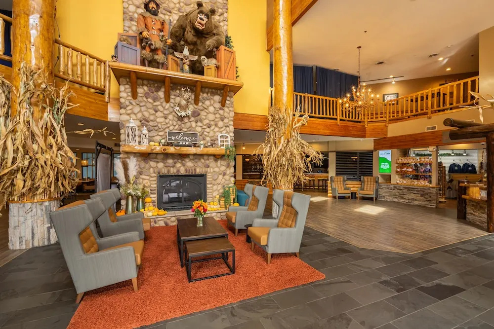 Grand Bear Resort at Starved Rock - фото 2