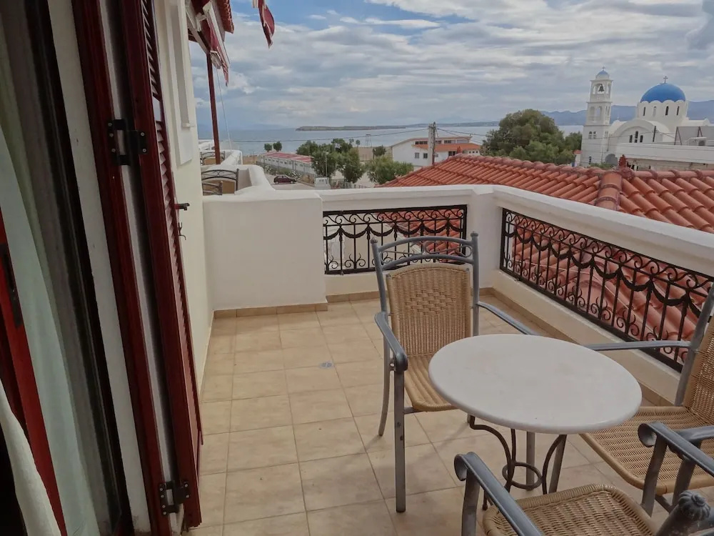 Balcony & Terrace
