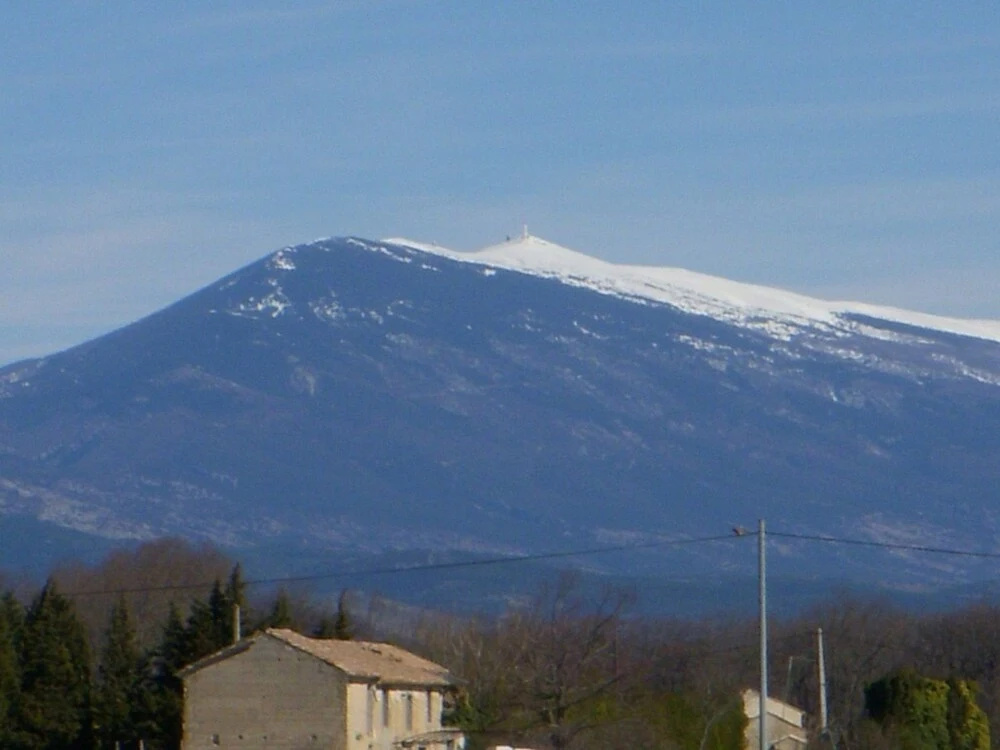 House With 3 Bedrooms in Sarrians, With Wonderful Mountain View, Priva