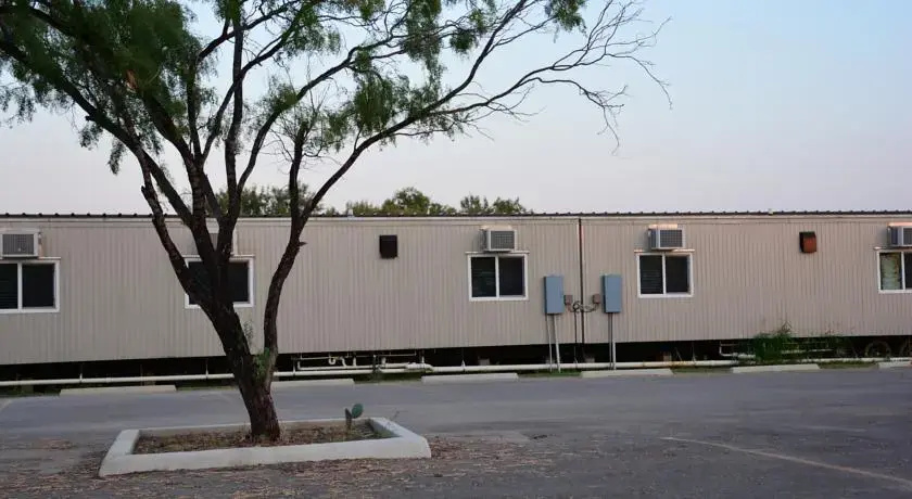 RLI Carrizo Springs Lodge
