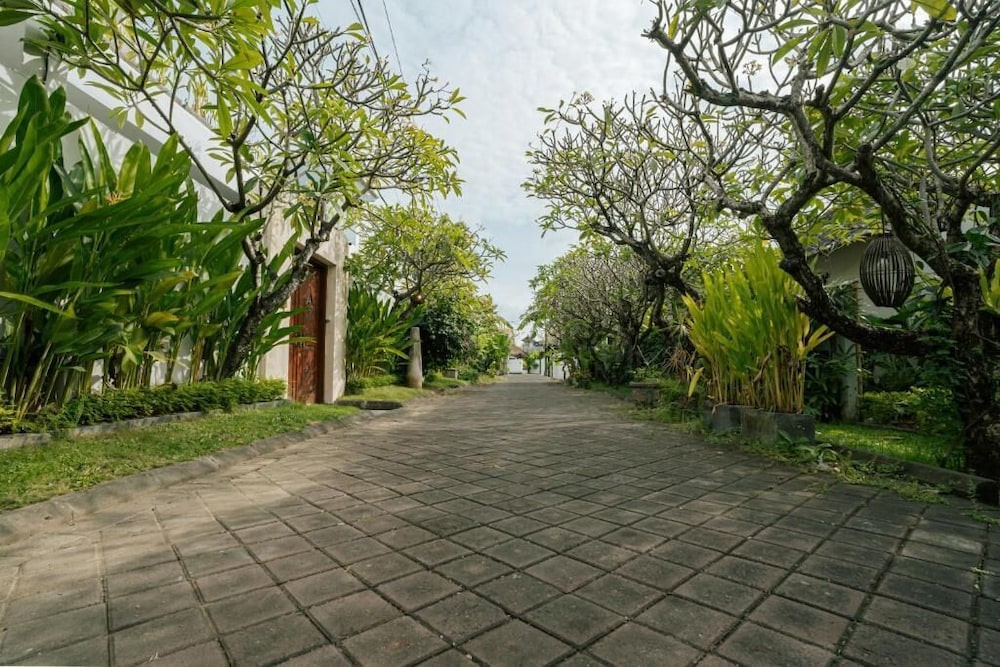 Villa Bali Road House Seminyak