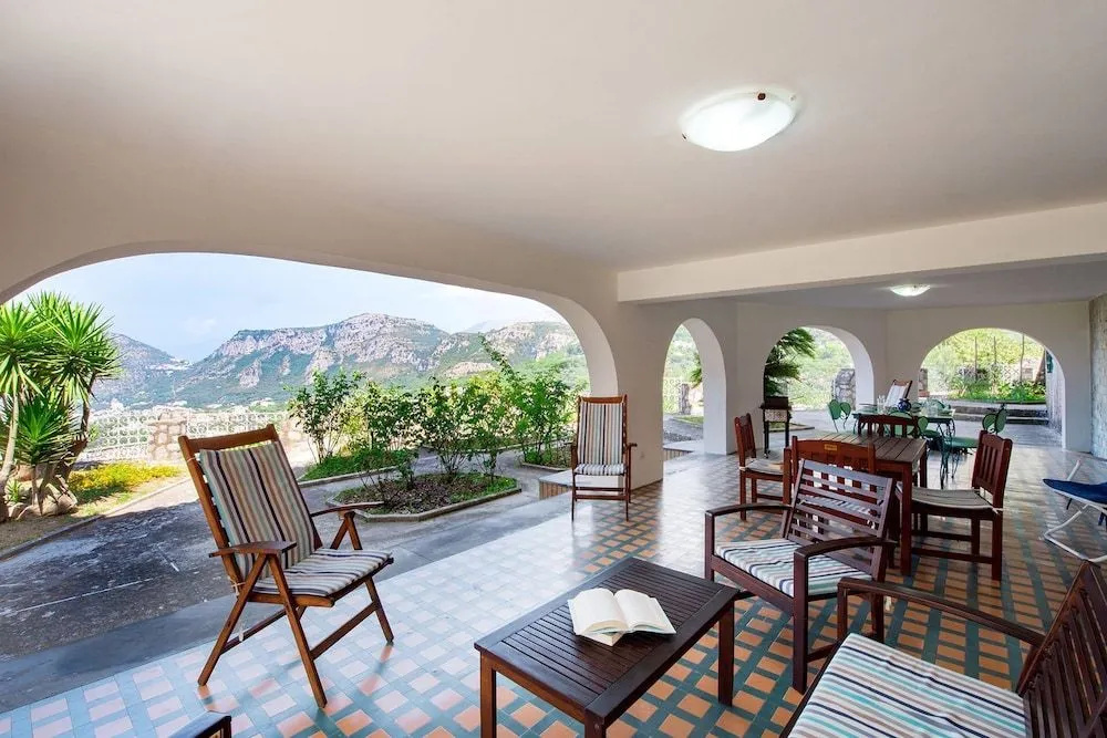 Villa Sam