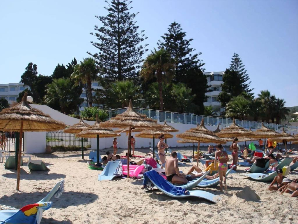Hotel photo 13