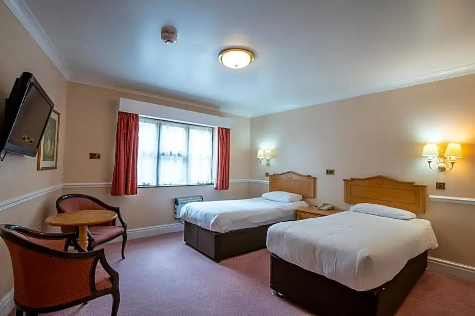 Beaufort Park Hotel - Chambres