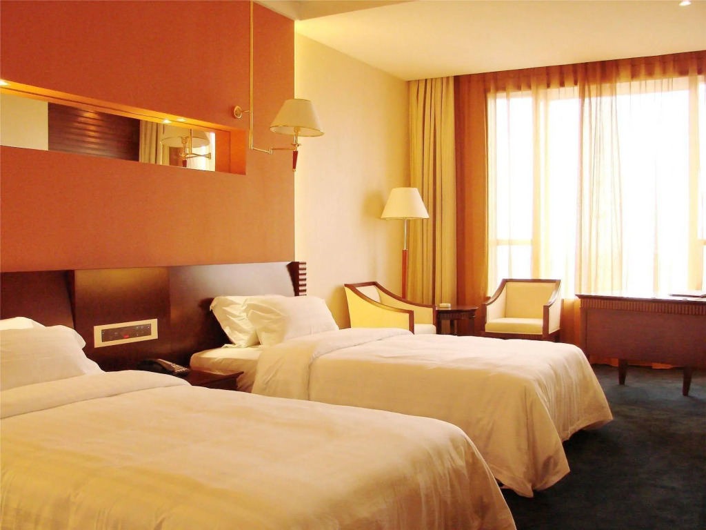 Guangzhou H.j. Grand Hotel - фото 4