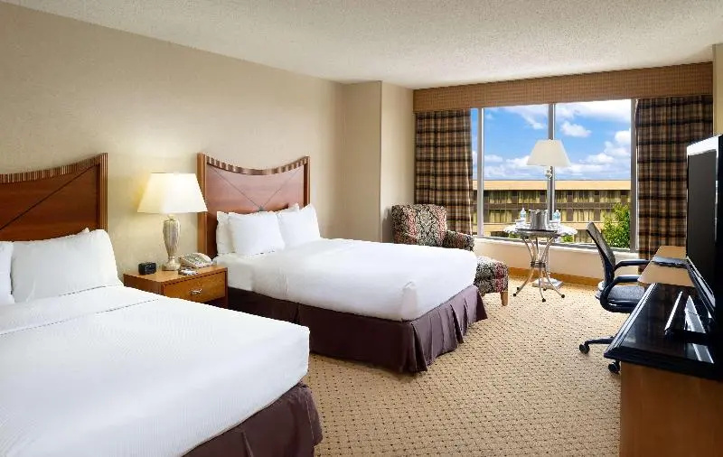 DoubleTree by Hilton Washington Dulles Airport Hotel - Chambres