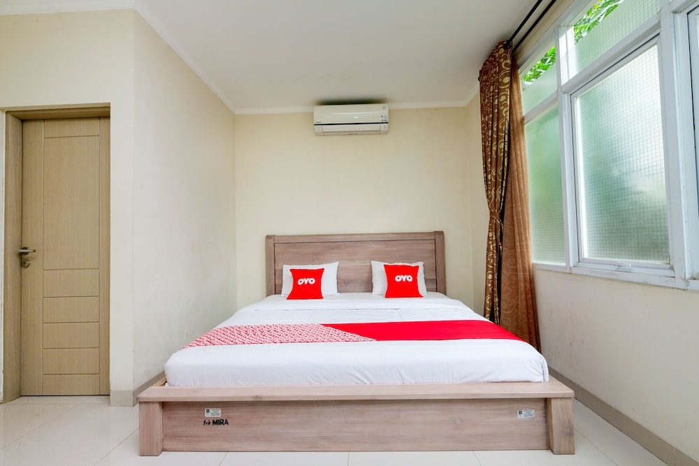 Tekmira Residence Sudirman Syariah by OYO Rooms