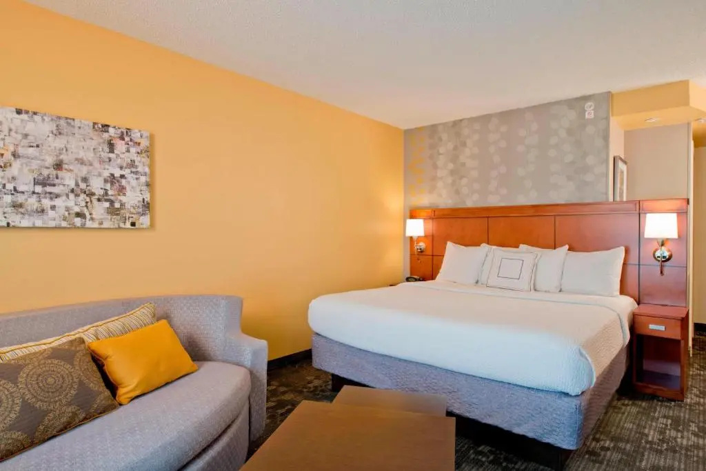 Courtyard by Marriott Jacksonville Flagler Center - Chambres