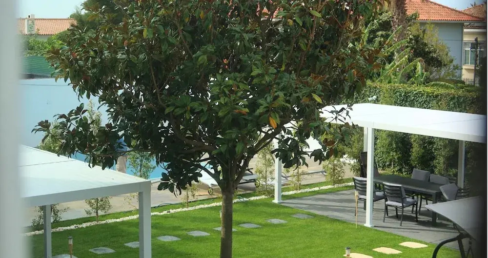 Art 4 You Carcavelos Suites