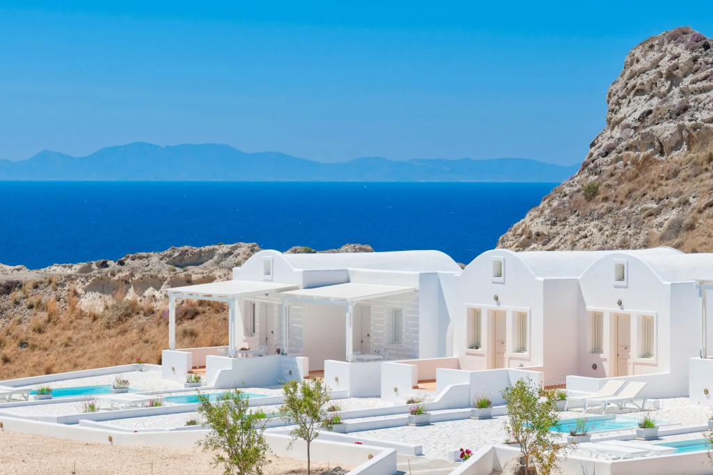 Beach & Waterfront