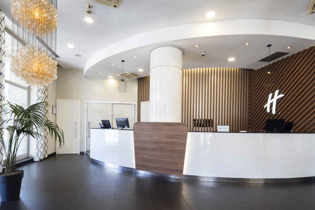 Holiday Inn Genoa City by IHG - Général