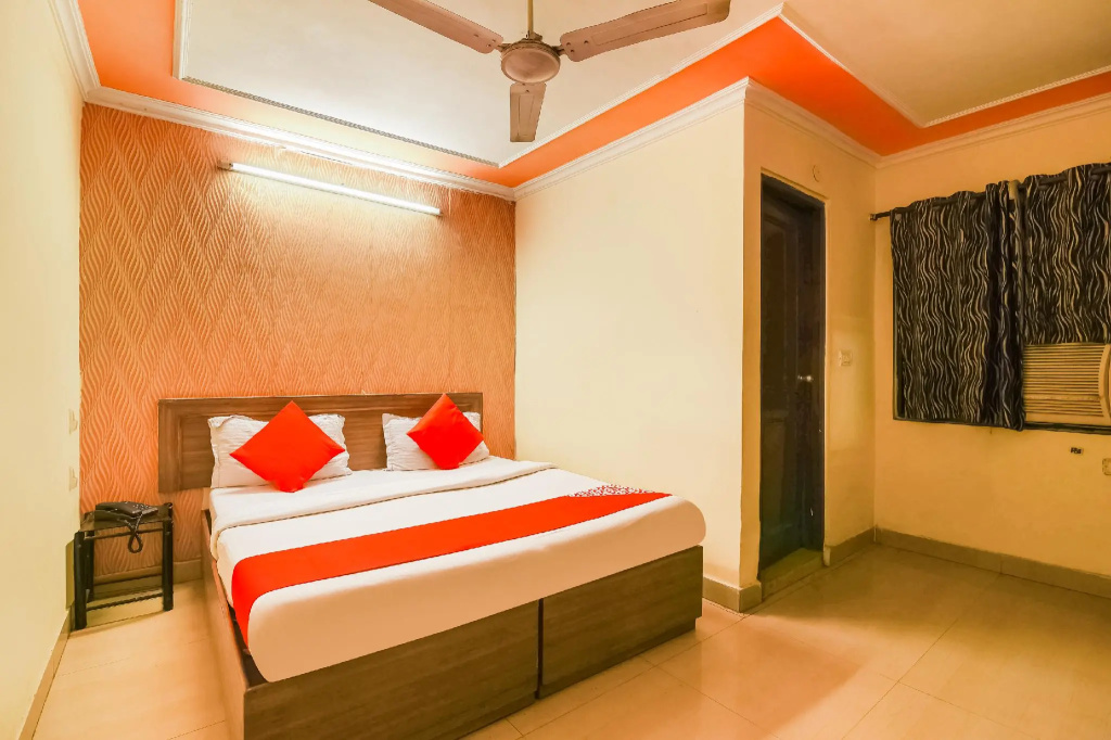 OYO 18721 Hotel King Palace