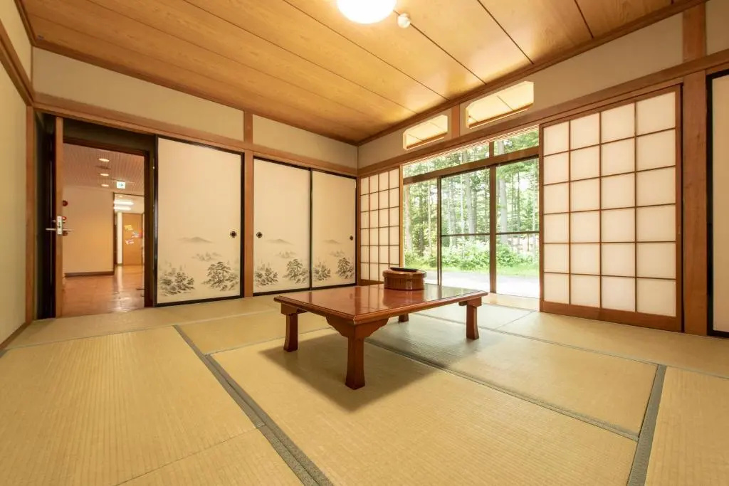 Kansuien Kakuraku - Chambres