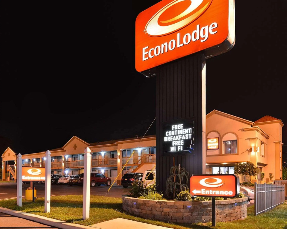Econo Lodge Bellmawr Area