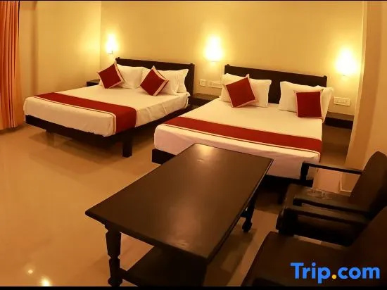 Deluxe Quadruple Family room