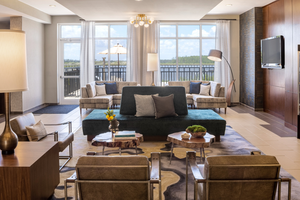 Crowne Plaza Ft. Myers Gulf Coast by IHG - Général
