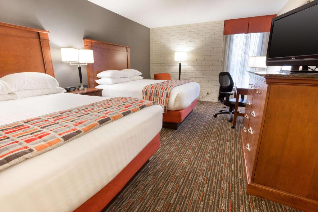 Drury Inn & Suites Joplin - Chambres