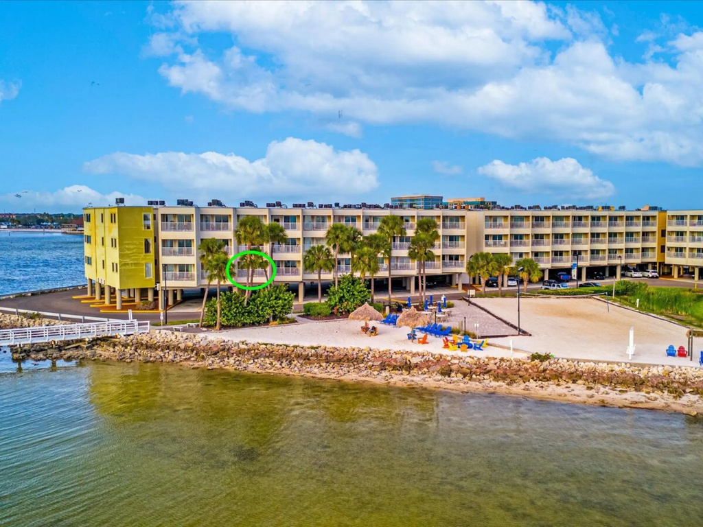 Oceans Pointe Nantucket Inspired Condo on the bay