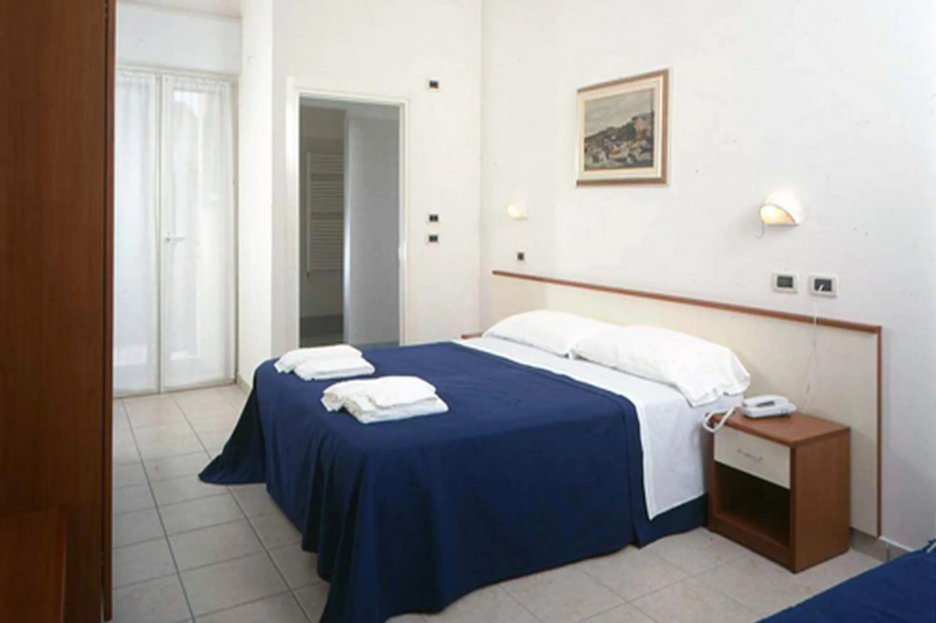Blue Hotel - Général