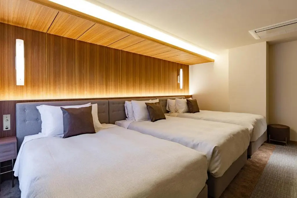 Superior Triple room