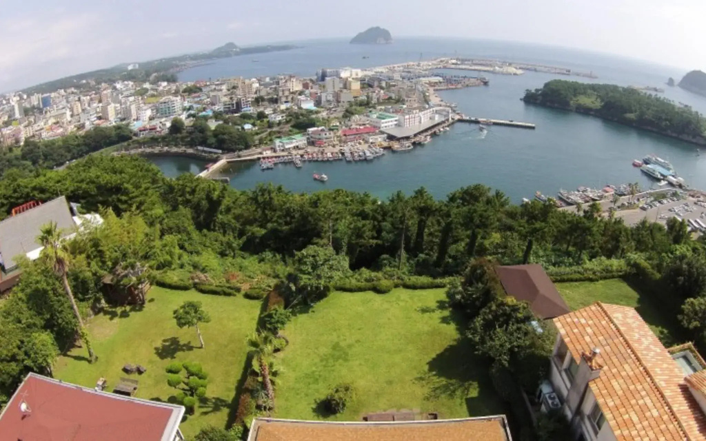 Seogwipo Seogwipo Pureunbada Pension