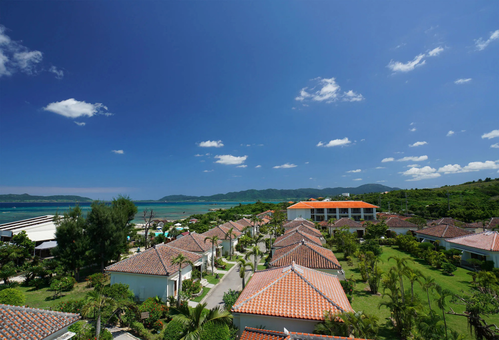 Beach & Waterfront